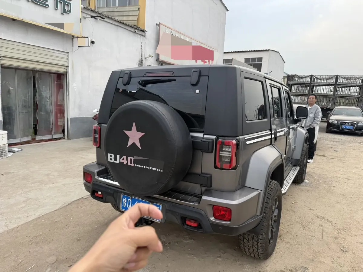2021 Beijing BJ40 2.0T 224HP L4 8AT,autocango,china used car exporter,china ev exporter,chinese used car exporter,chinese used ev exporter
