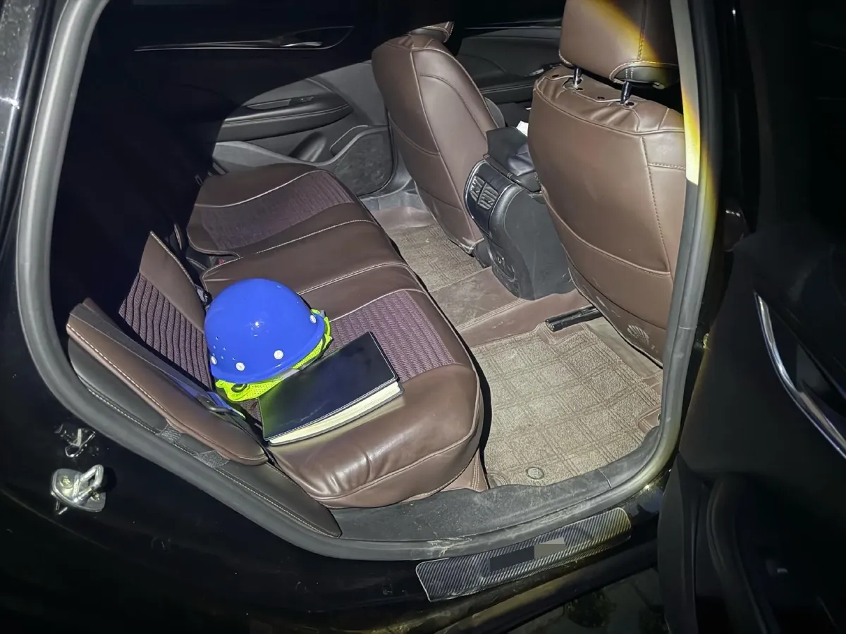 2022 Buick Larcosse 2.0T 237HP L4 9AT,autocango,china used car exporter,china ev exporter,chinese used car exporter,chinese used ev exporter