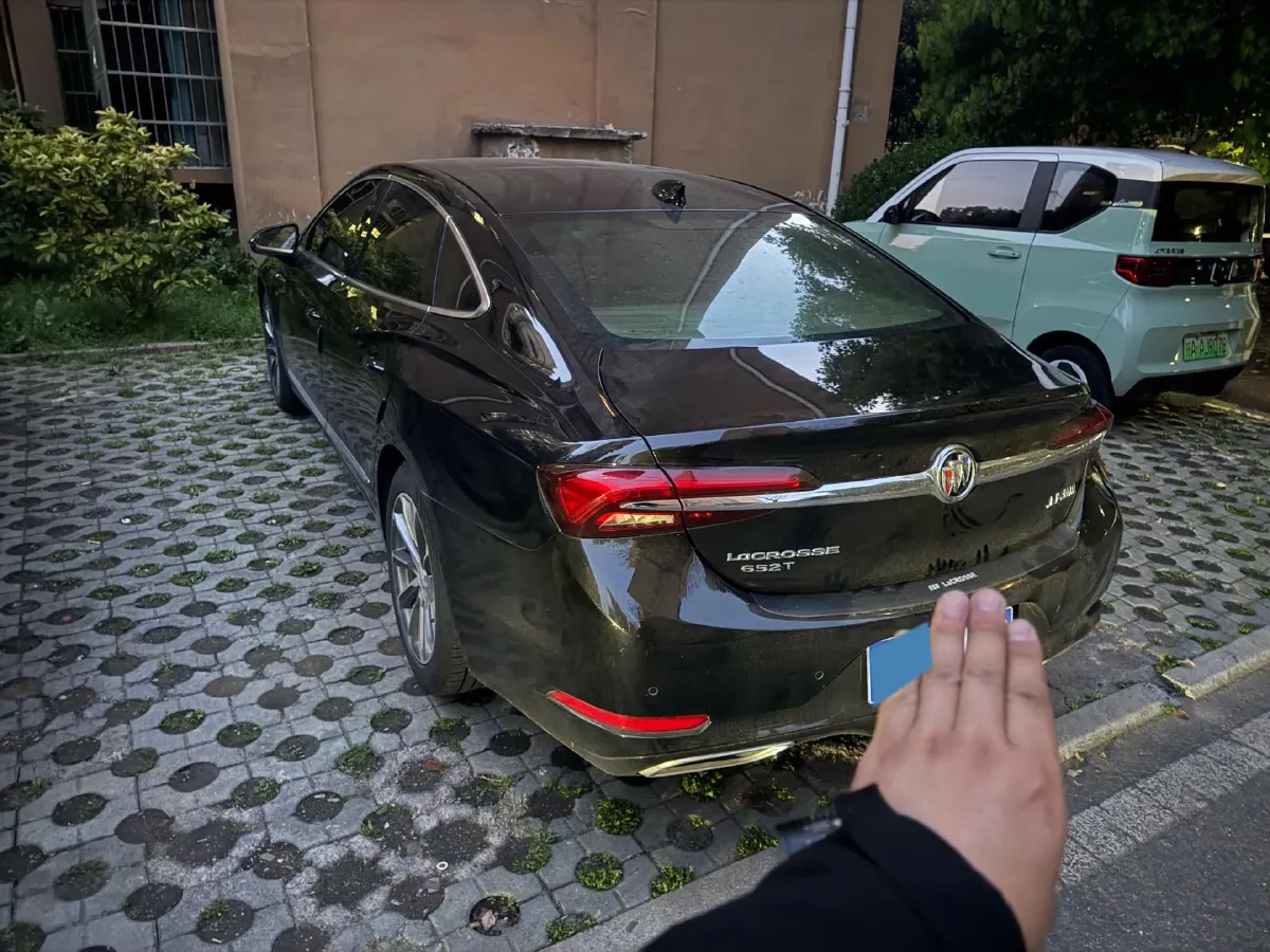 2022 Buick Larcosse 2.0T 237HP L4 9AT,autocango,china used car exporter,china ev exporter,chinese used car exporter,chinese used ev exporter