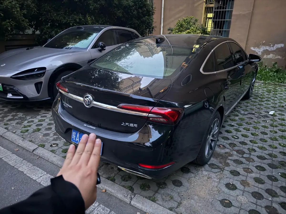 2022 Buick Larcosse 2.0T 237HP L4 9AT,autocango,china used car exporter,china ev exporter,chinese used car exporter,chinese used ev exporter
