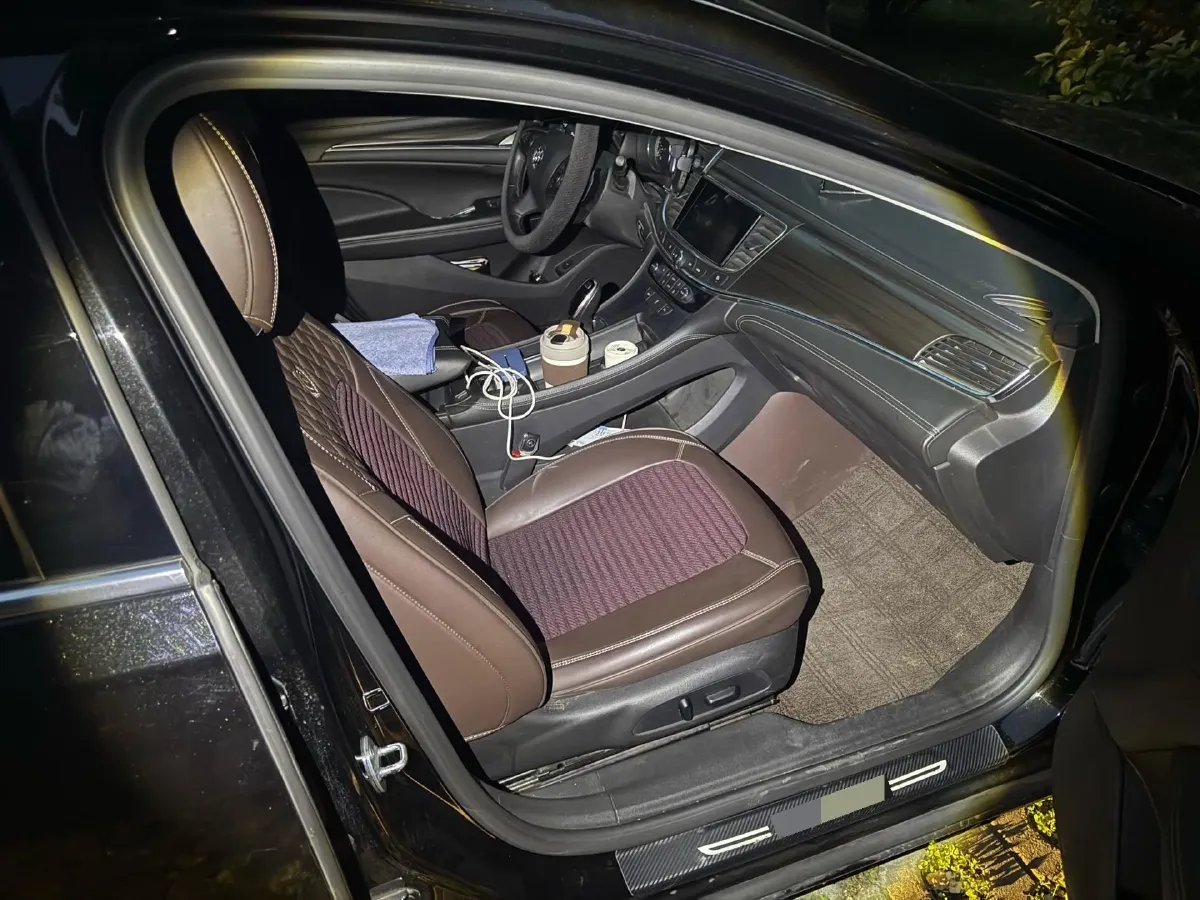 2022 Buick Larcosse 2.0T 237HP L4 9AT,autocango,china used car exporter,china ev exporter,chinese used car exporter,chinese used ev exporter