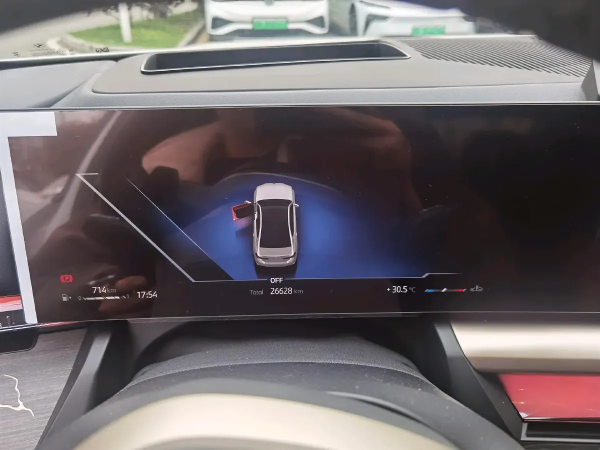 2024 BMW 5 Series 2.0T 258HP L4 8AT,autocango,china used car exporter,china ev exporter,chinese used car exporter,chinese used ev exporter