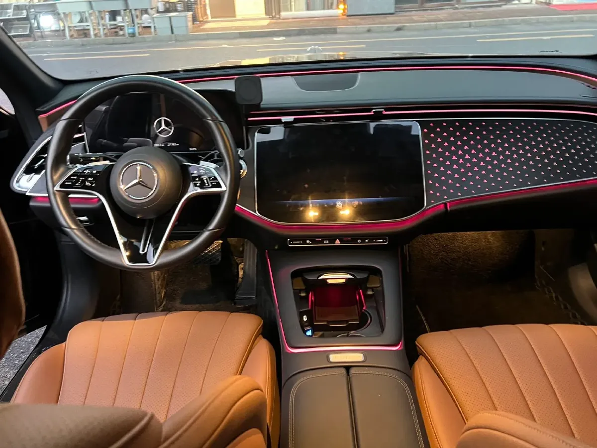 2024 Mercedes-Benz E Class 2.0T 204HP L4 9AT,autocango,china used car exporter,china ev exporter,chinese used car exporter,chinese used ev exporter