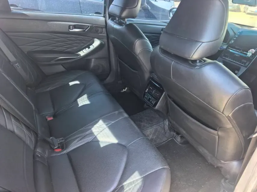 2019 Toyota Avalon 2.5L 178HP L4 E-CVT Hybrid,autocango,china used car exporter,china ev exporter,chinese used car exporter,chinese used ev exporter