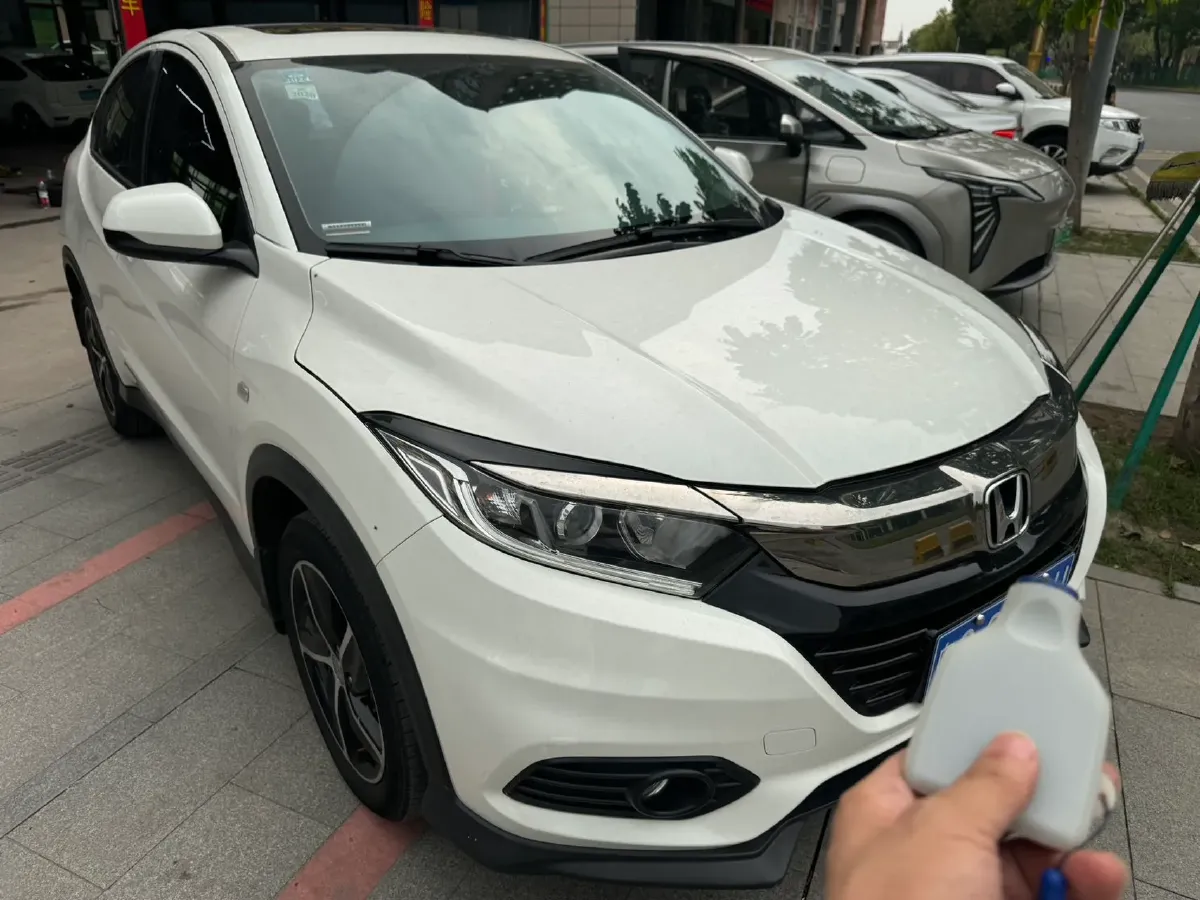 2022 Honda Vezel 1.5L 131HP L4 CVT,autocango,china used car exporter,china ev exporter,chinese used car exporter,chinese used ev exporter