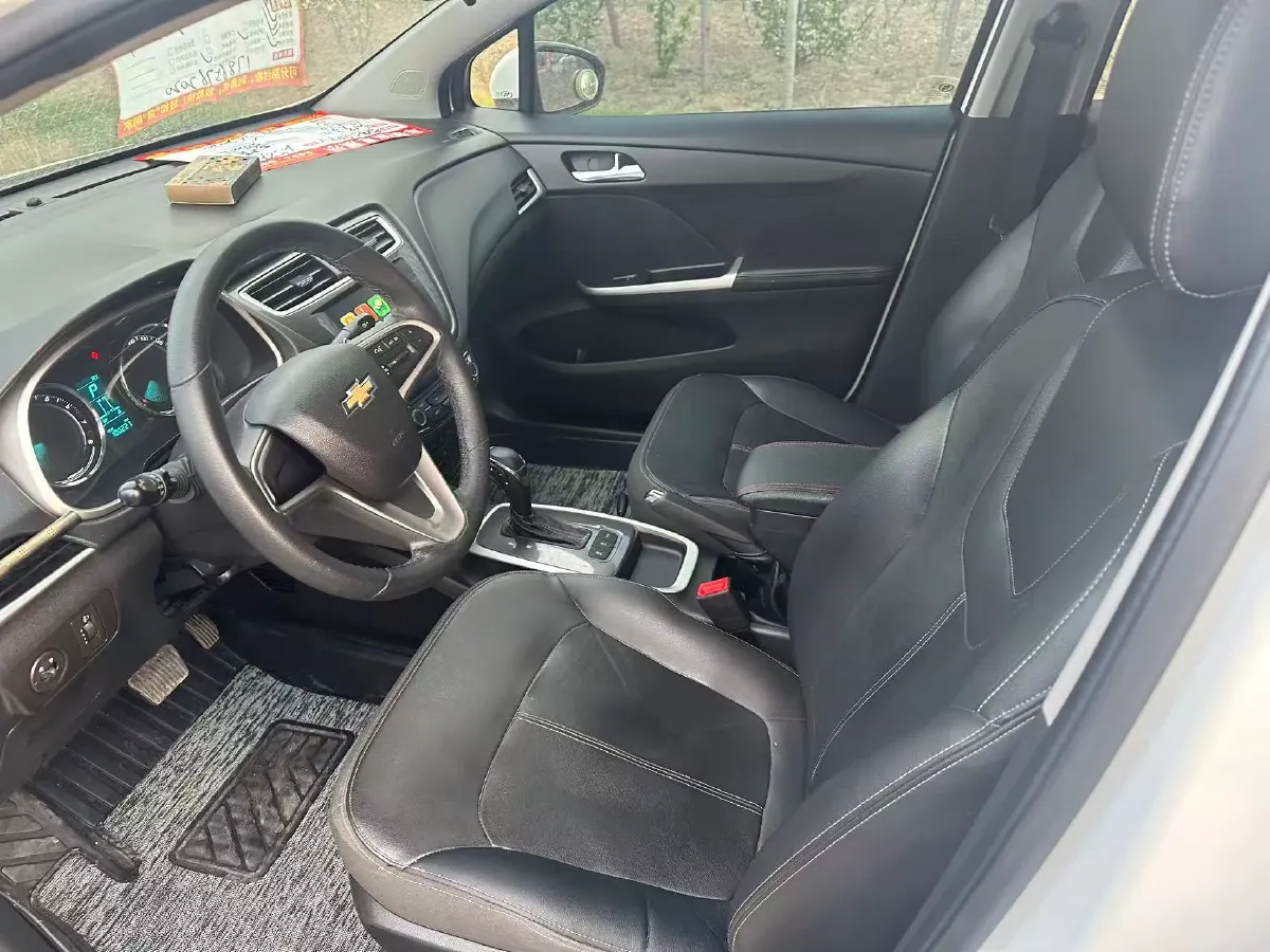 2017 Chevrolet Lova RV 1.5L 113HP L4 4AT,autocango,china used car exporter,china ev exporter,chinese used car exporter,chinese used ev exporter