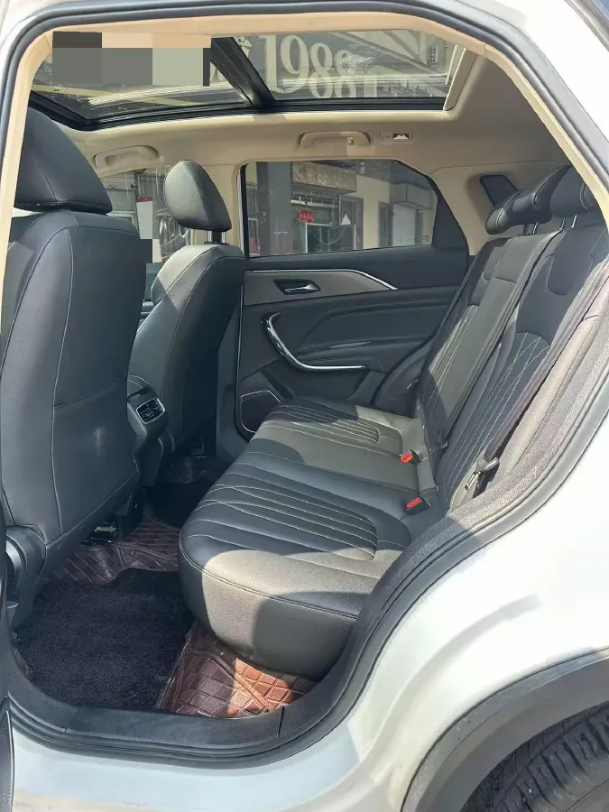 2021 Bestune T77 1.5T 169HP L4 7DCT,autocango,china used car exporter,china ev exporter,chinese used car exporter,chinese used ev exporter