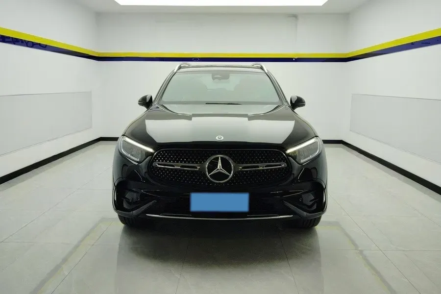 2024 Mercedes-Benz GLC Class 2.0T 258HP L4 9AT,autocango,china used car exporter,china ev exporter,chinese used car exporter,chinese used ev exporter