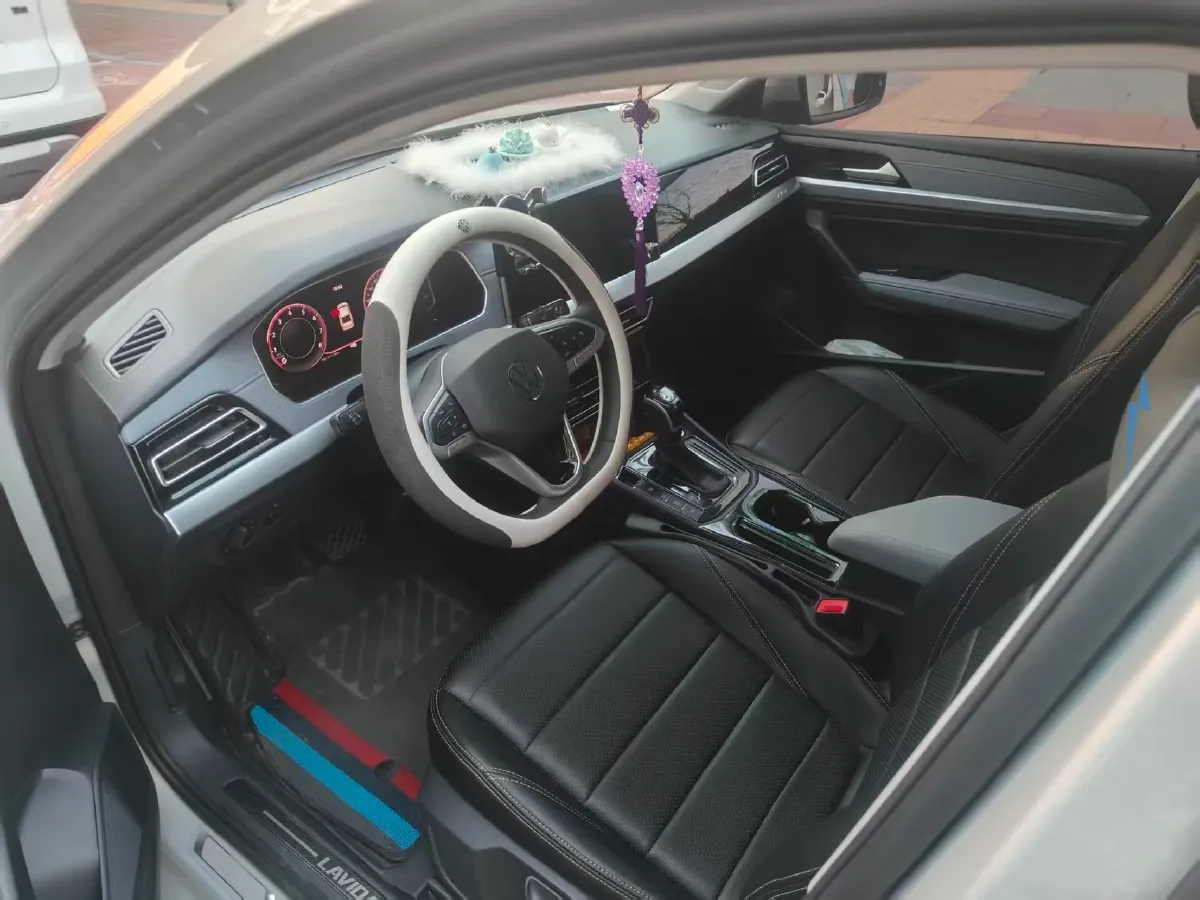 2023 Volkswagen Lavida 1.5T 160HP L4 7DCT,autocango,china used car exporter,china ev exporter,chinese used car exporter,chinese used ev exporter