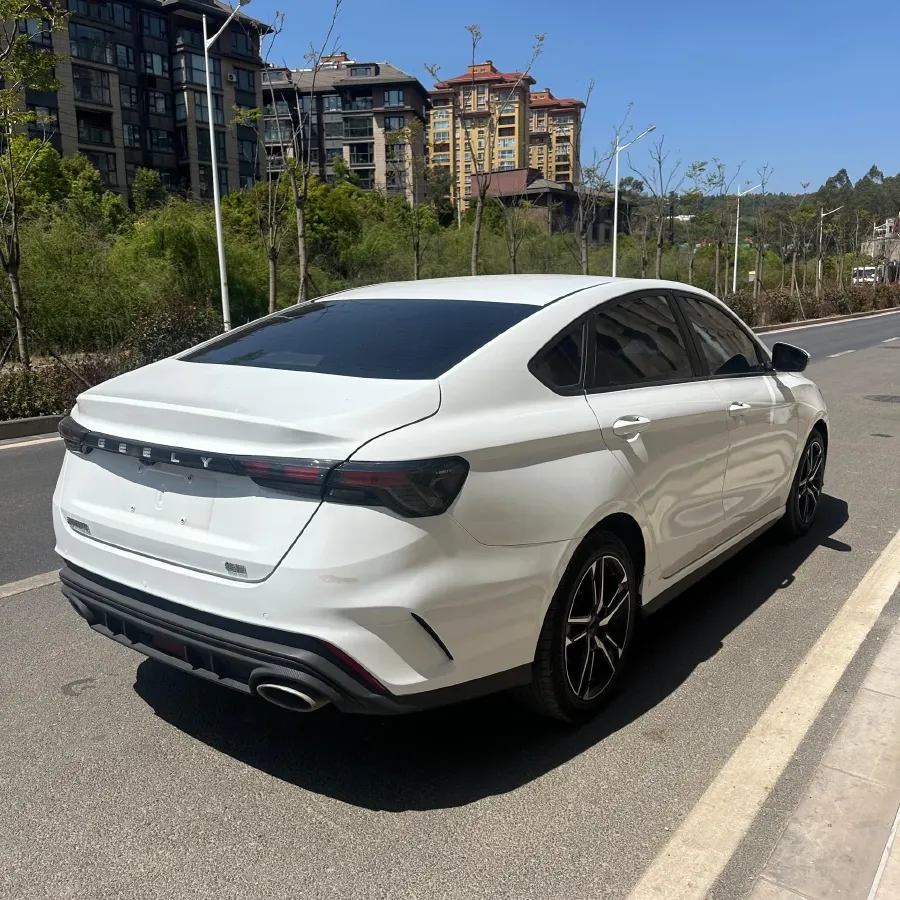 2022 Geely Binray 1.5T 181HP L4 7DCT,autocango,china used car exporter,china ev exporter,chinese used car exporter,chinese used ev exporter