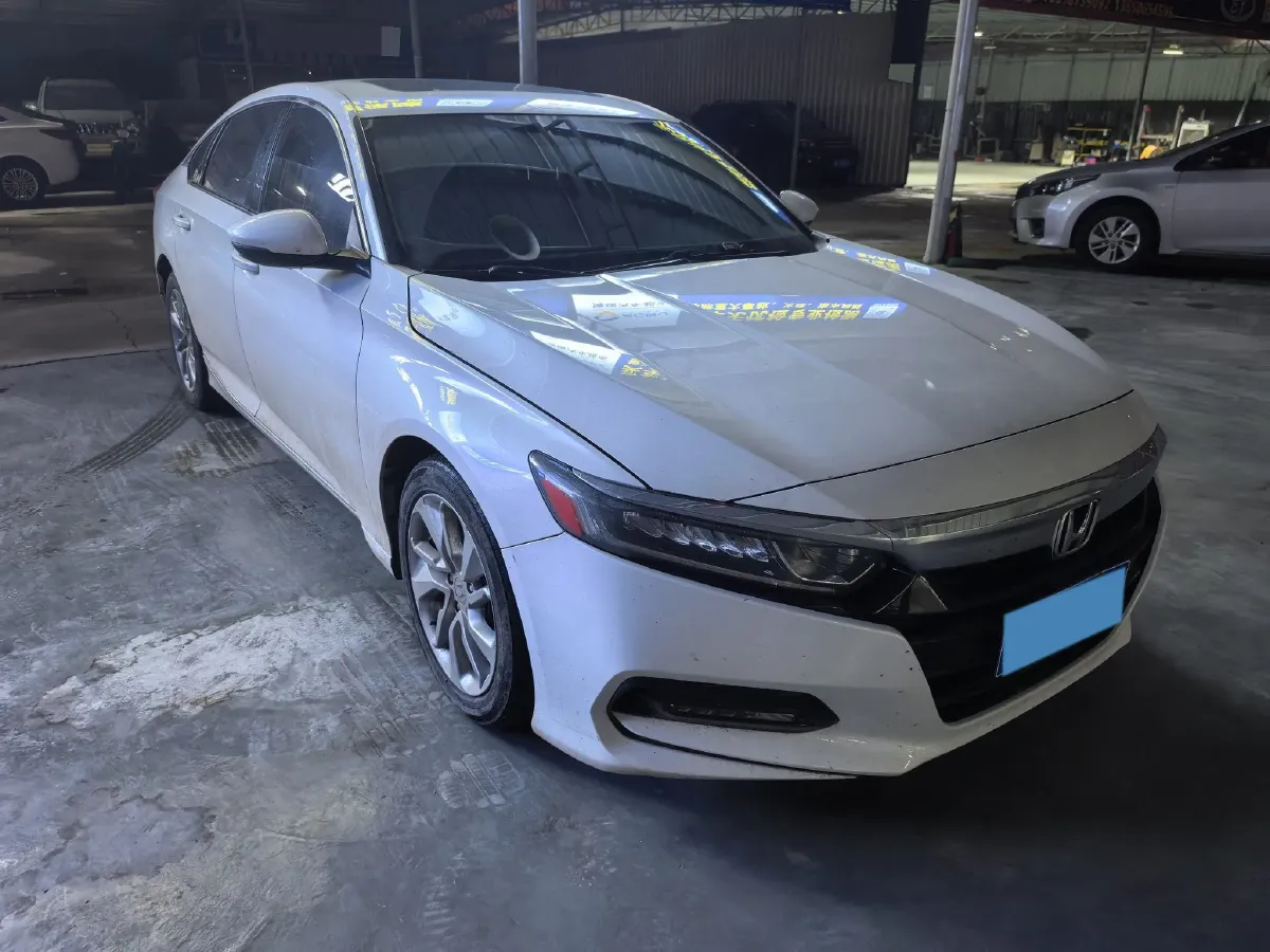 2018 Honda Accord 1.5T 194HP L4 CVT,autocango,china used car exporter,china ev exporter,chinese used car exporter,chinese used ev exporter