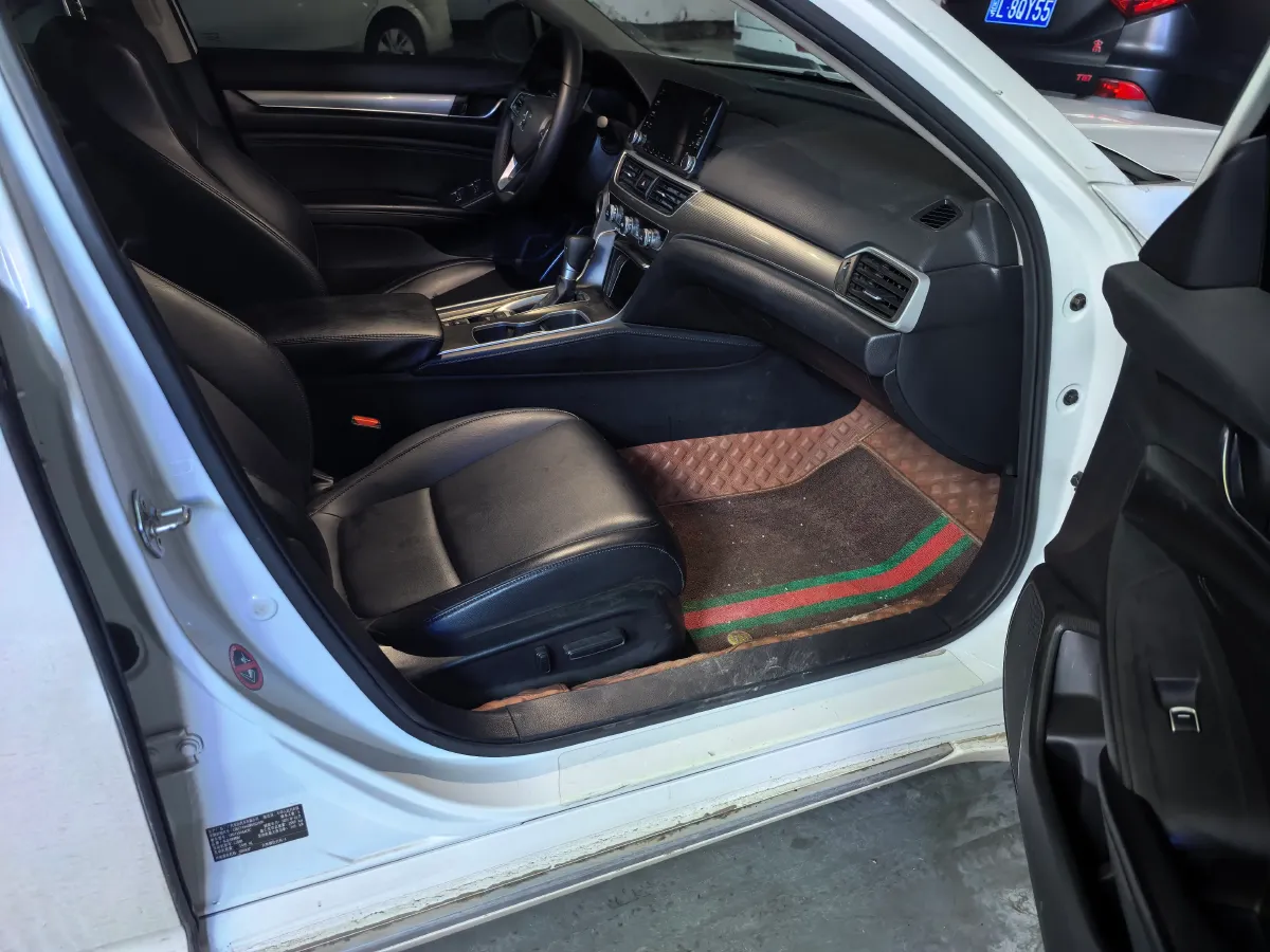 2018 Honda Accord 1.5T 194HP L4 CVT,autocango,china used car exporter,china ev exporter,chinese used car exporter,chinese used ev exporter