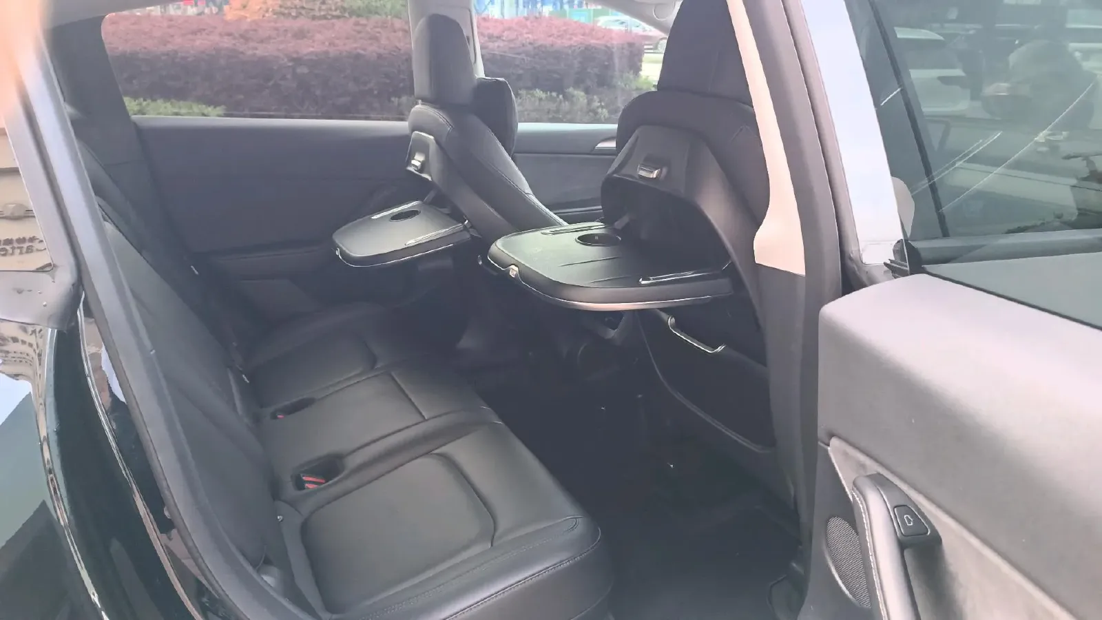 2021 Tesla Model Y BEV 60KWH,autocango,china used car exporter,china ev exporter,chinese used car exporter,chinese used ev exporter