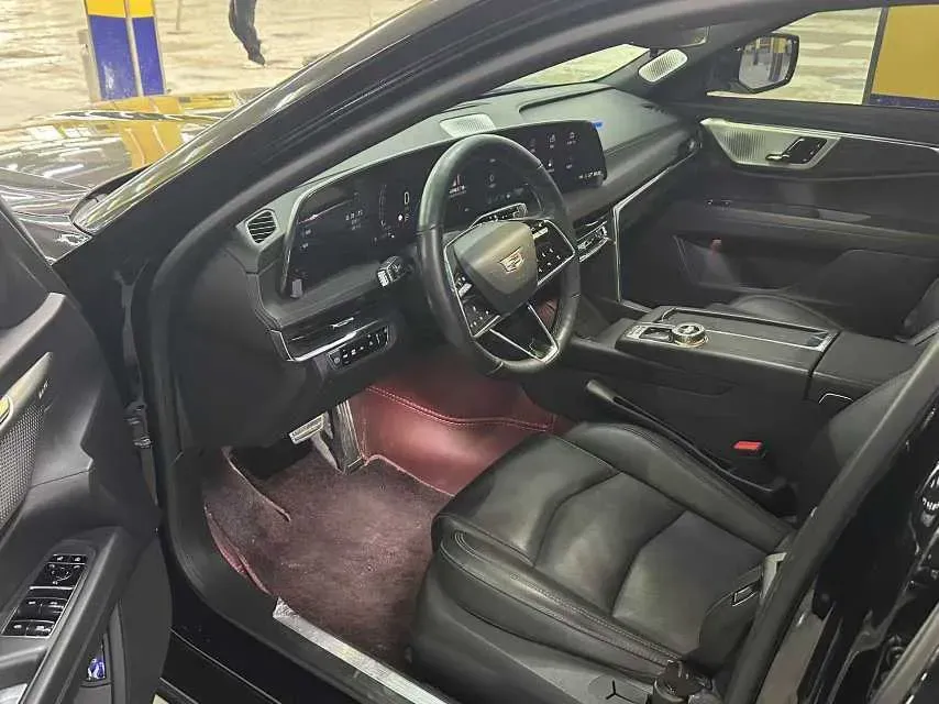 2023 Cadillac CT6 2.0T 237HP L4 10AT,autocango,china used car exporter,china ev exporter,chinese used car exporter,chinese used ev exporter