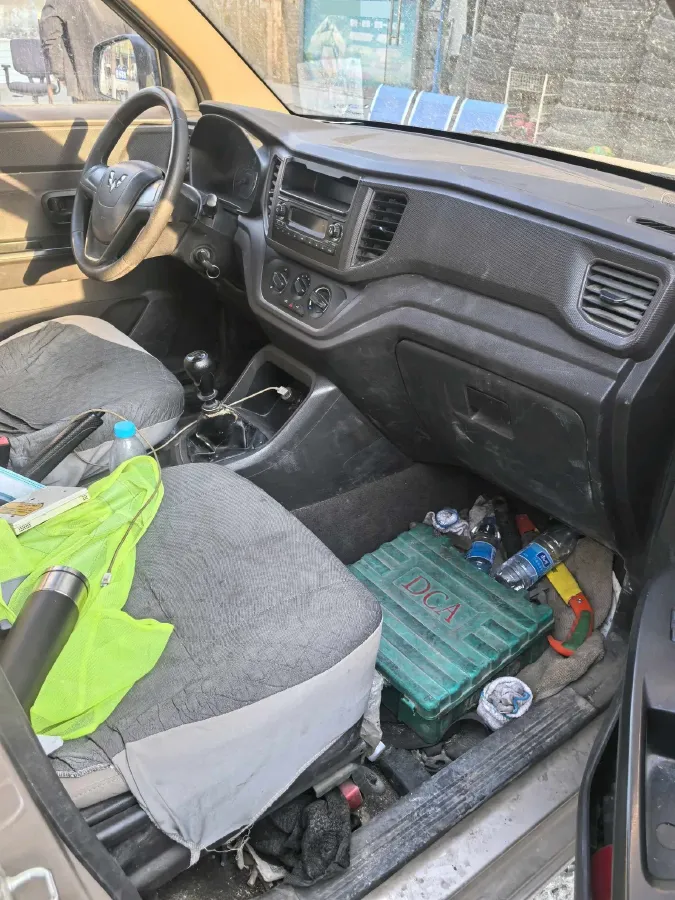 2019 WuLing HongGuang V 1.5L 99HP L4 6MT,autocango,china used car exporter,china ev exporter,chinese used car exporter,chinese used ev exporter