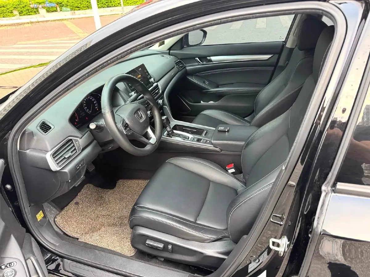 2022 Honda Inspire 1.5T 194HP L4 CVT,autocango,china used car exporter,china ev exporter,chinese used car exporter,chinese used ev exporter