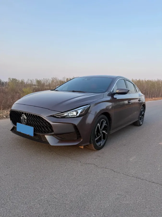 2021 MG 5 1.5T 173HP L4 7DCT,autocango,china used car exporter,china ev exporter,chinese used car exporter,chinese used ev exporter