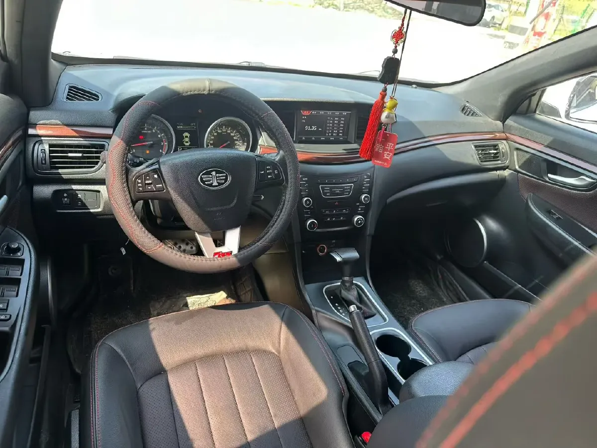 2016 Bestune B50 1.4T 136HP L4 6AT,autocango,china used car exporter,china ev exporter,chinese used car exporter,chinese used ev exporter