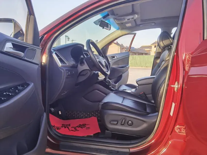 2018 Hyundai Tucson 1.6T 177HP L4 7DCT,autocango,china used car exporter,china ev exporter,chinese used car exporter,chinese used ev exporter