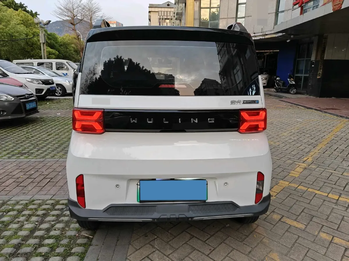 2022 WuLing HongGuang MINI EV BEV 26.5KWH,autocango,china used car exporter,china ev exporter,chinese used car exporter,chinese used ev exporter