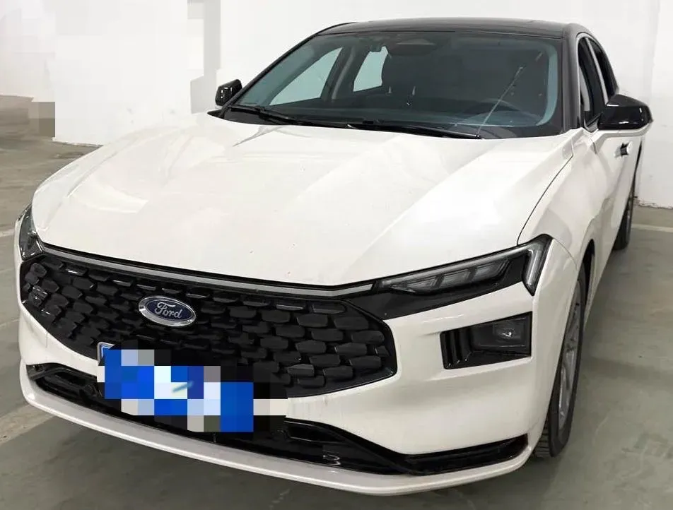 2023 Ford Mondeo 2.0T 254HP L4 8AT,autocango,china used car exporter,china ev exporter,chinese used car exporter,chinese used ev exporter