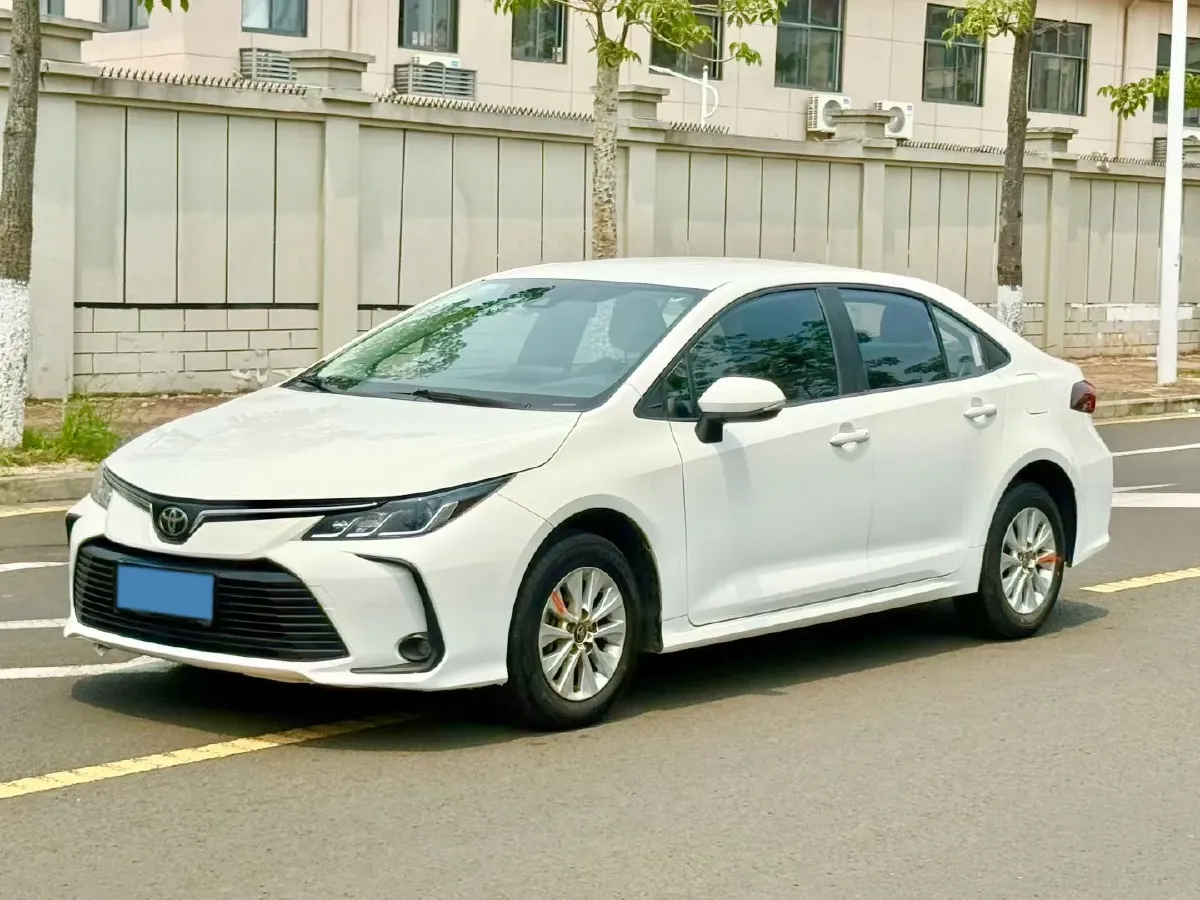 2023 Toyota Corolla 1.2T 116HP L4 CVT,autocango,china used car exporter,china ev exporter,chinese used car exporter,chinese used ev exporter