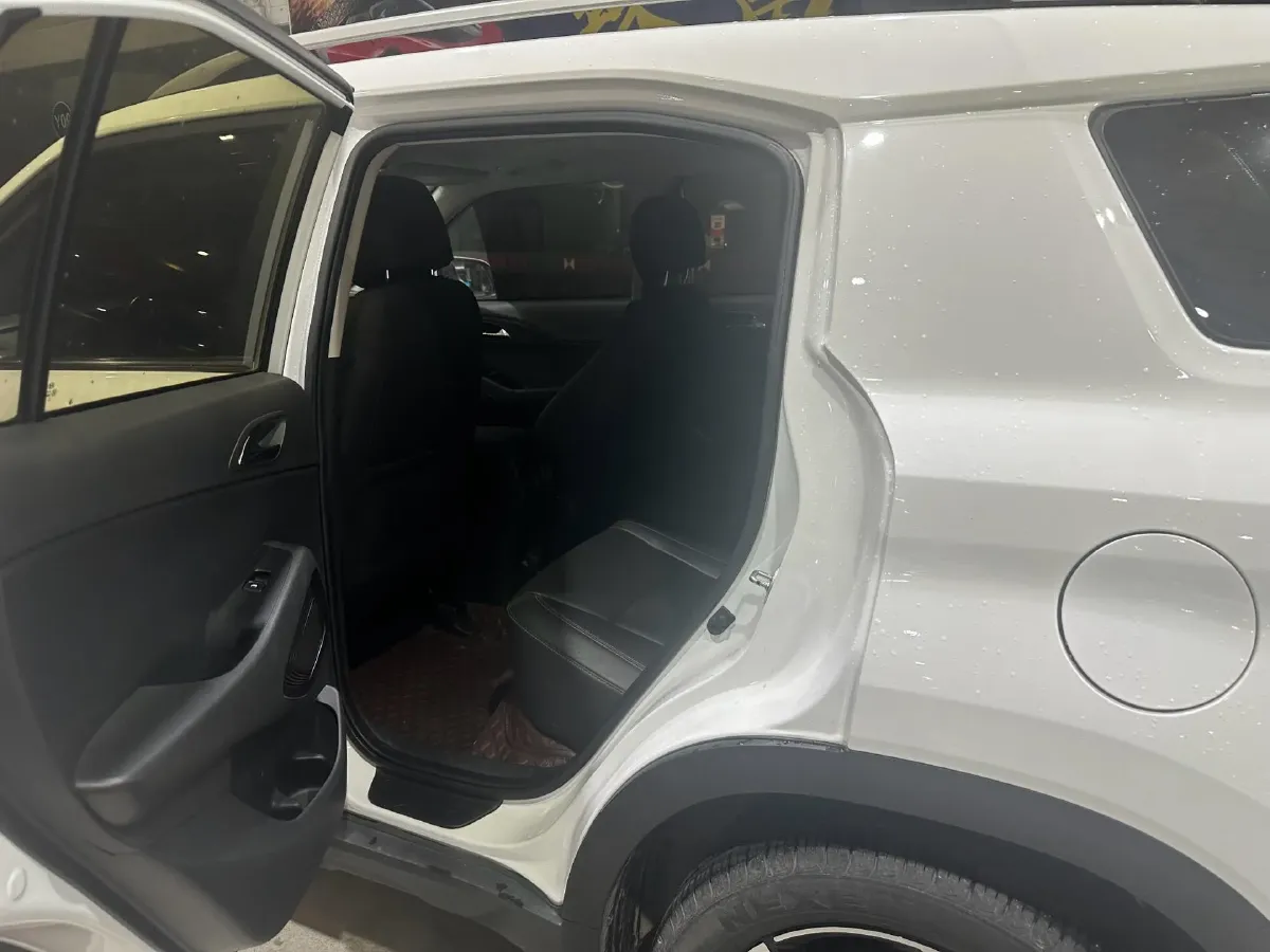 2021 Hyundai ix35 1.4T 140HP L4 7DCT,autocango,china used car exporter,china ev exporter,chinese used car exporter,chinese used ev exporter