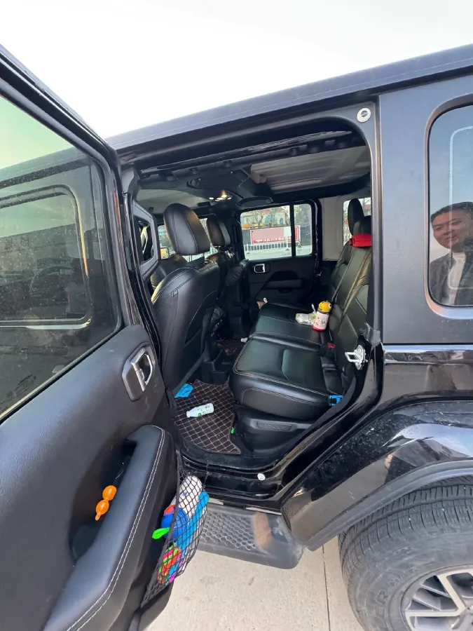 2021 Jeep Wrangler 2.0T 266HP L4 8AT PHEV 17KWH,autocango,china used car exporter,china ev exporter,chinese used car exporter,chinese used ev exporter