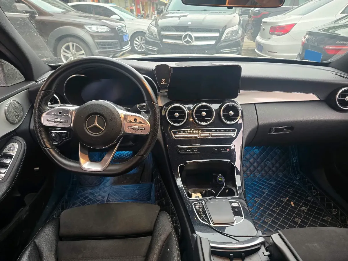 2020 Mercedes-Benz C Class 1.5T 184HP L4 9AT,autocango,china used car exporter,china ev exporter,chinese used car exporter,chinese used ev exporter