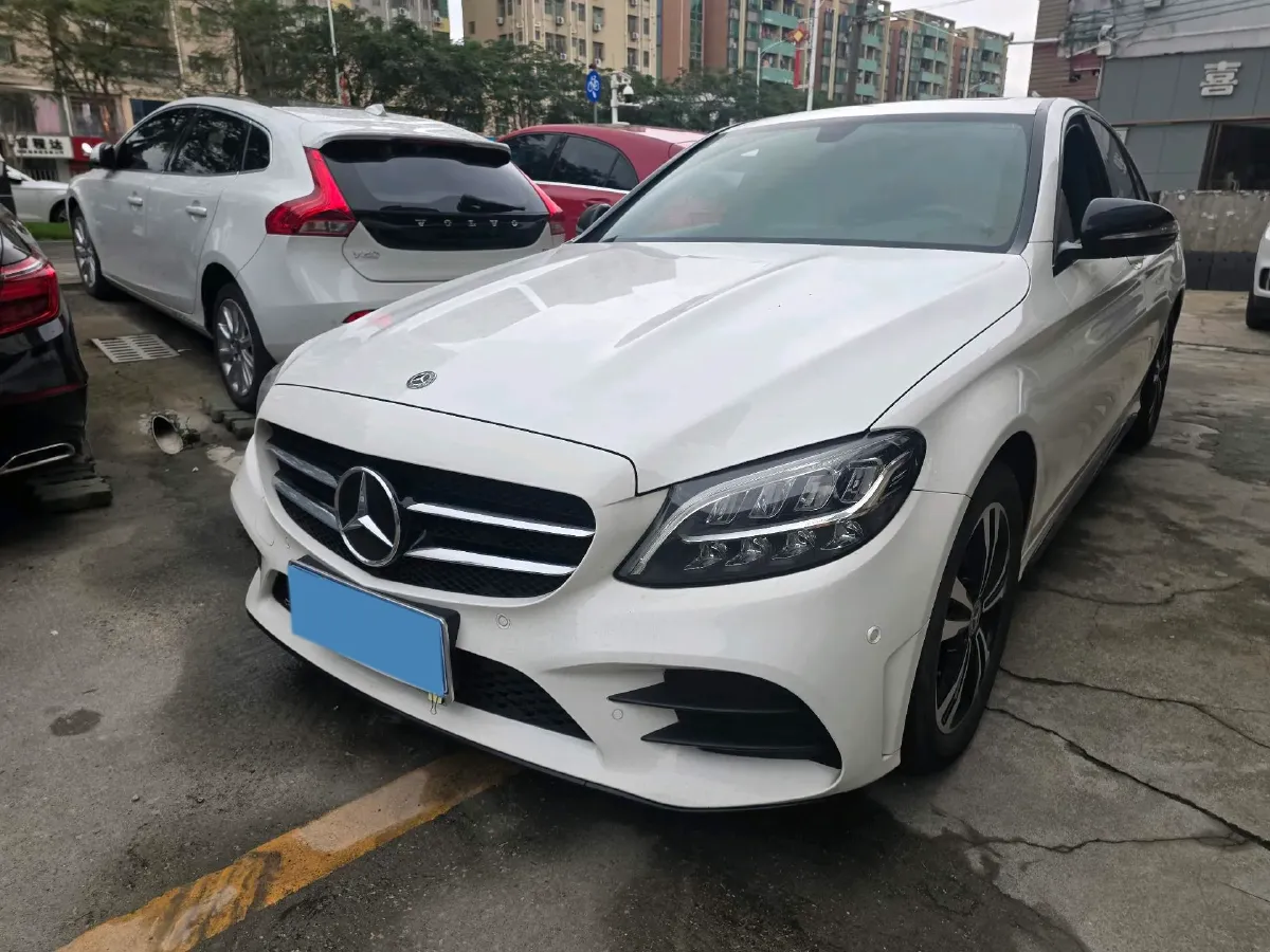 2020 Mercedes-Benz C Class 1.5T 184HP L4 9AT,autocango,china used car exporter,china ev exporter,chinese used car exporter,chinese used ev exporter