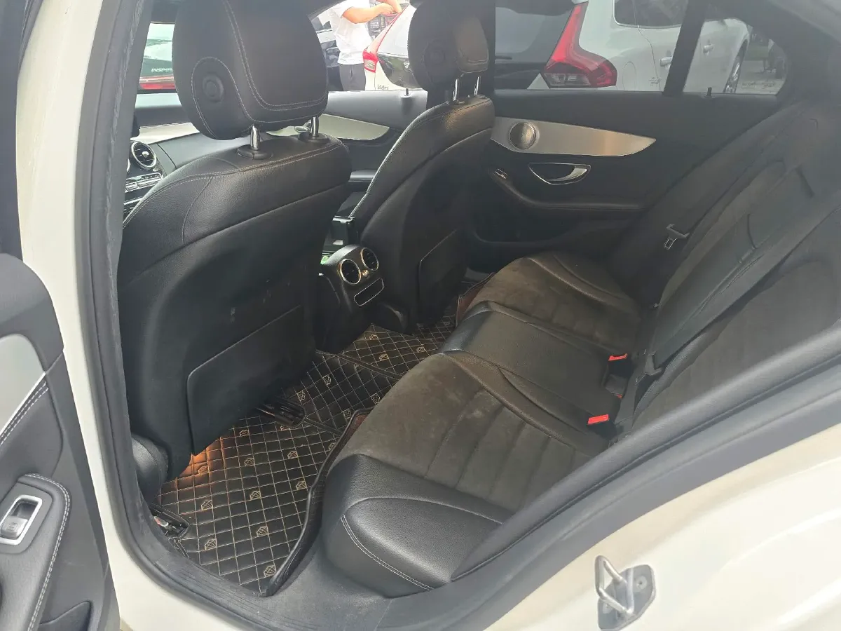 2020 Mercedes-Benz C Class 1.5T 184HP L4 9AT,autocango,china used car exporter,china ev exporter,chinese used car exporter,chinese used ev exporter