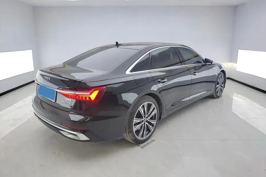 2026 Audi A6L 2.0T 245HP L4 7DCT,autocango,china used car exporter,china ev exporter,chinese used car exporter,chinese used ev exporter