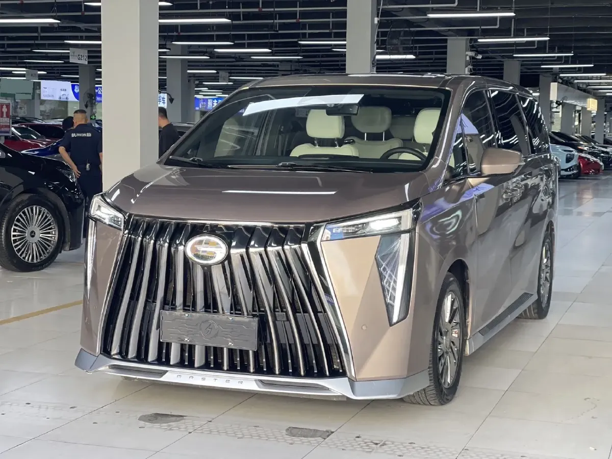 2023 GAC Trumpchi M8 2.0T 190HP L4 E-CVT Hybrid,autocango,china used car exporter,china ev exporter,chinese used car exporter,chinese used ev exporter