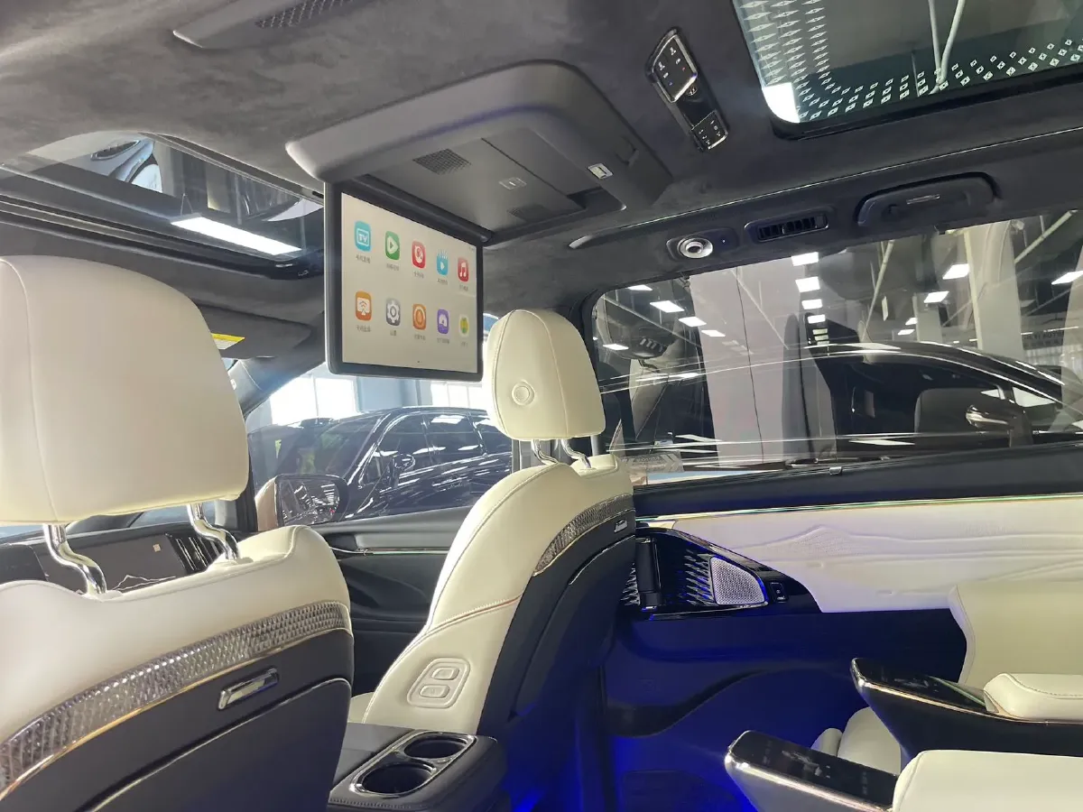 2023 GAC Trumpchi M8 2.0T 190HP L4 E-CVT Hybrid,autocango,china used car exporter,china ev exporter,chinese used car exporter,chinese used ev exporter