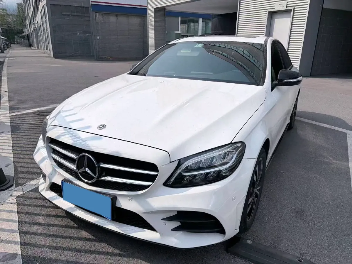 2020 Mercedes-Benz C Class 1.5T 184HP L4 9AT,autocango,china used car exporter,china ev exporter,chinese used car exporter,chinese used ev exporter