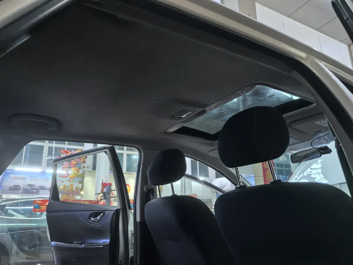 2020 Nissan Tiida 1.6L 126HP L4 CVT,autocango,china used car exporter,china ev exporter,chinese used car exporter,chinese used ev exporter