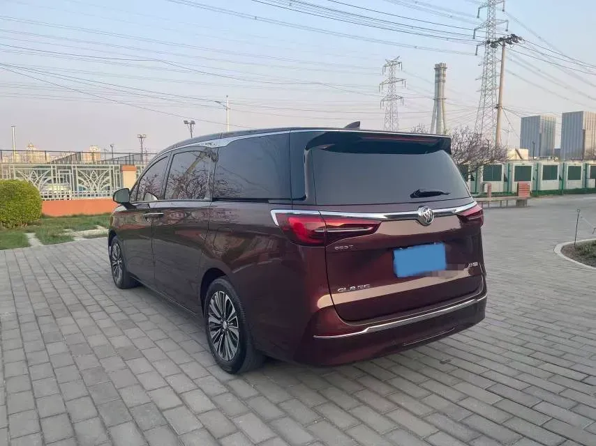 2022 Buick GL8 2.0T 237HP L4 9AT,autocango,china used car exporter,china ev exporter,chinese used car exporter,chinese used ev exporter