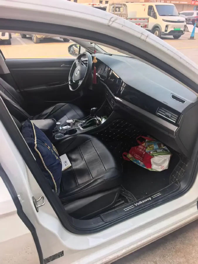 2020 Volkswagen Bora 1.5L 113HP L4 6AT,autocango,china used car exporter,china ev exporter,chinese used car exporter,chinese used ev exporter