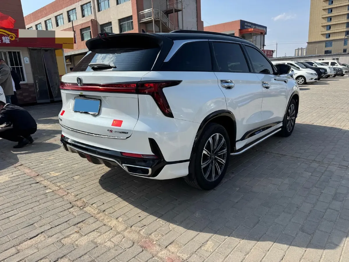 2023 ChangAn CS75 Plus 1.5T 188HP L4 8AT,autocango,china used car exporter,china ev exporter,chinese used car exporter,chinese used ev exporter