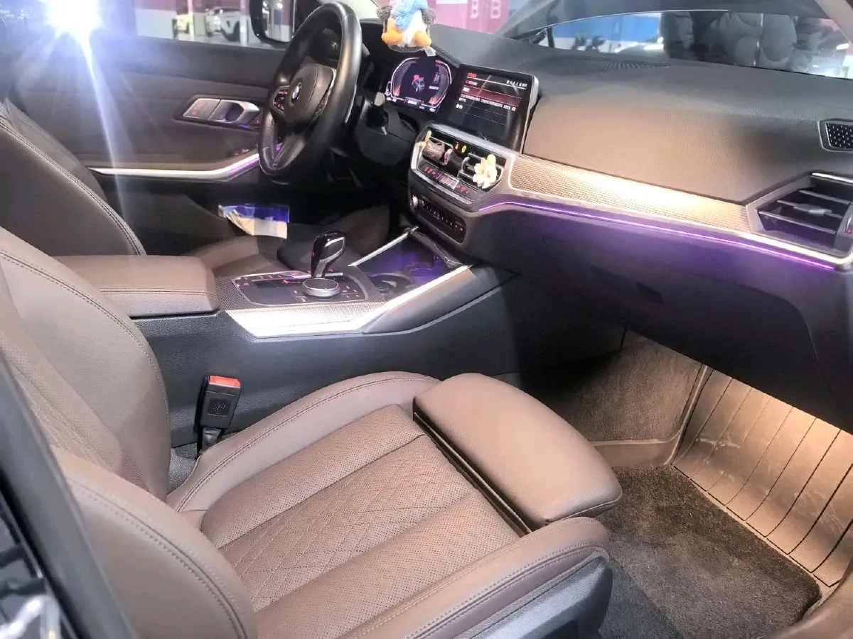 2022 BMW 3 Series 2.0T 184HP L4 8AT,autocango,china used car exporter,china ev exporter,chinese used car exporter,chinese used ev exporter