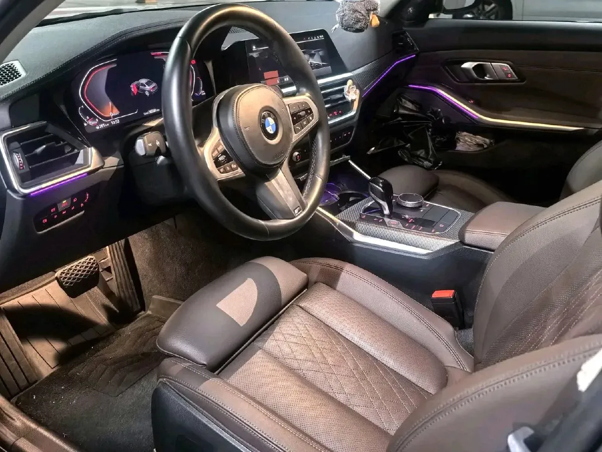 2022 BMW 3 Series 2.0T 184HP L4 8AT,autocango,china used car exporter,china ev exporter,chinese used car exporter,chinese used ev exporter