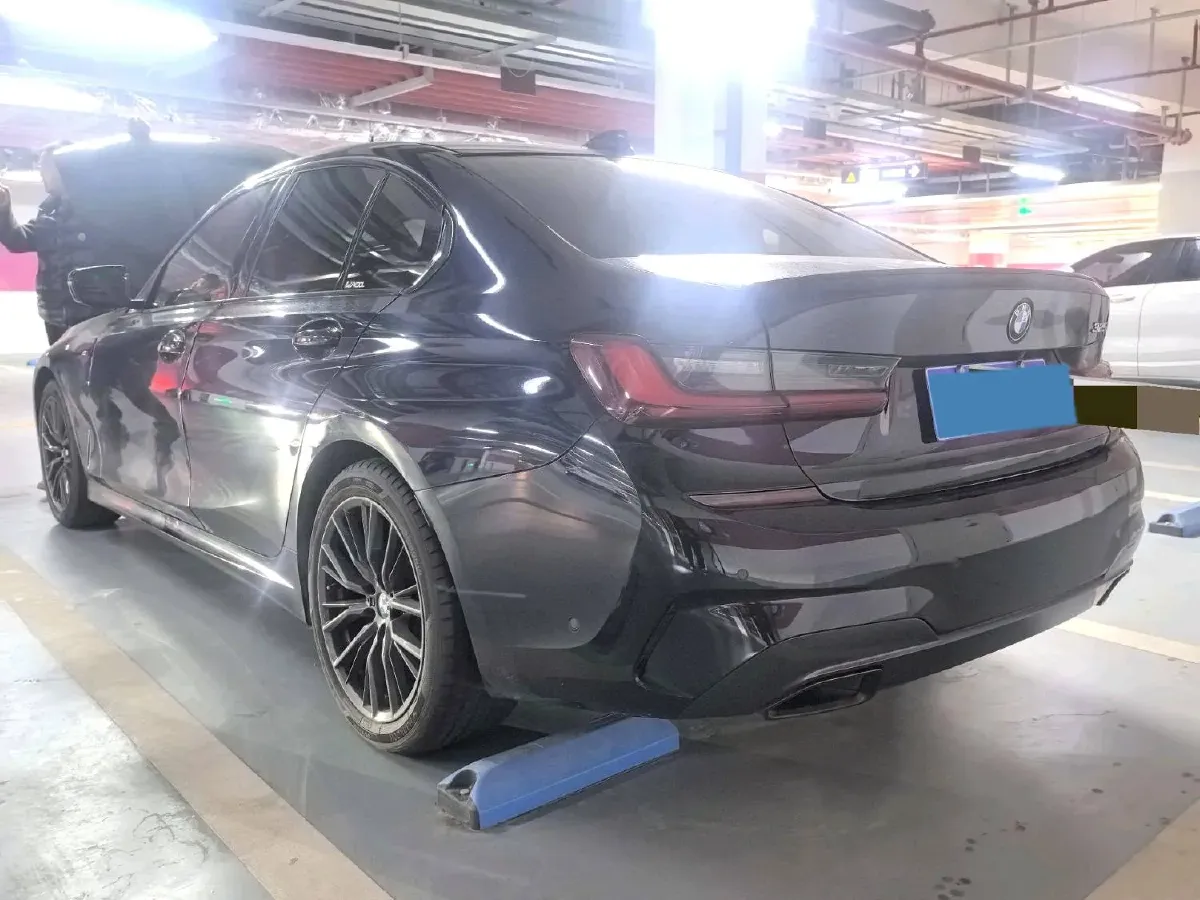 2022 BMW 3 Series 2.0T 184HP L4 8AT,autocango,china used car exporter,china ev exporter,chinese used car exporter,chinese used ev exporter