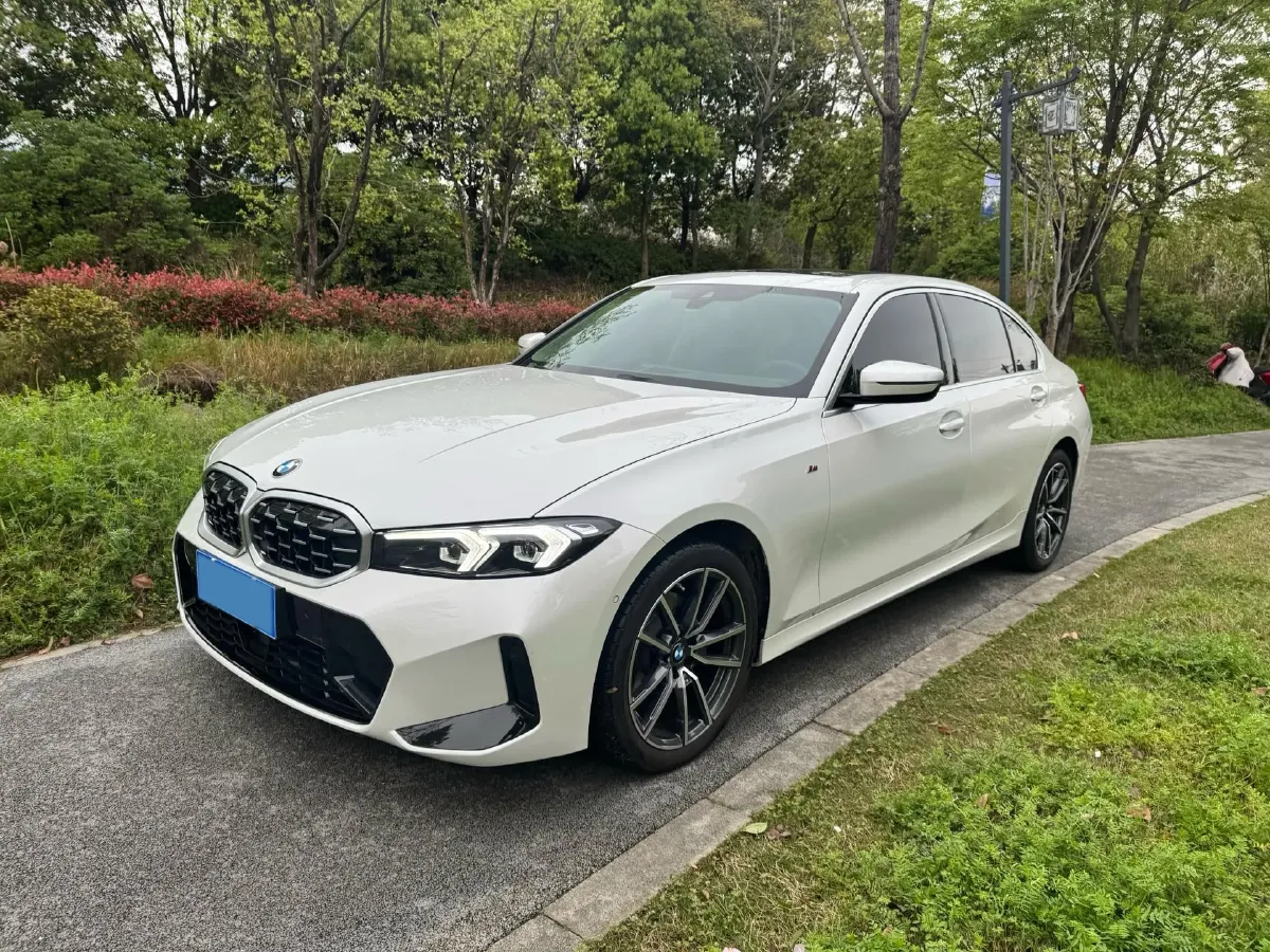 2024 BMW 3 Series 2.0T 184HP L4 8AT,autocango,china used car exporter,china ev exporter,chinese used car exporter,chinese used ev exporter