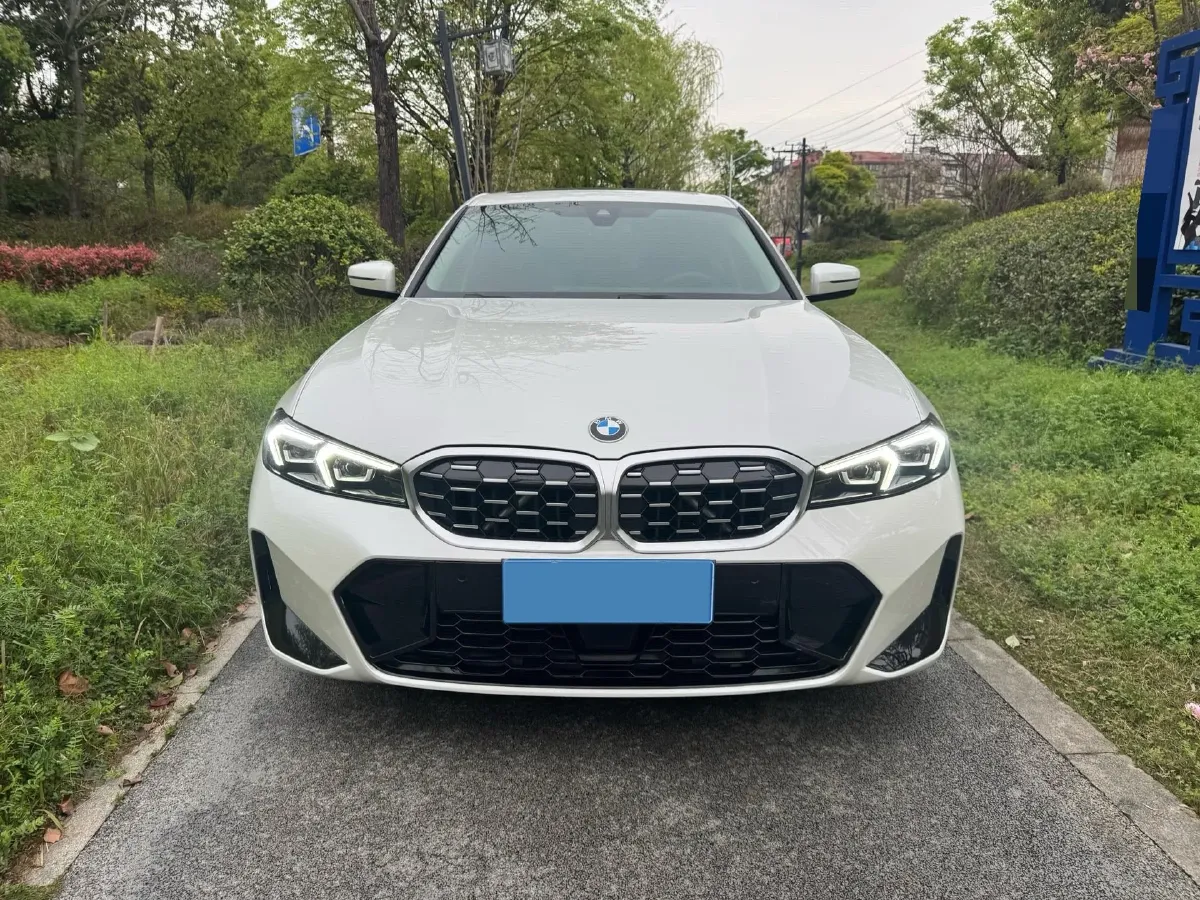 2024 BMW 3 Series 2.0T 184HP L4 8AT,autocango,china used car exporter,china ev exporter,chinese used car exporter,chinese used ev exporter
