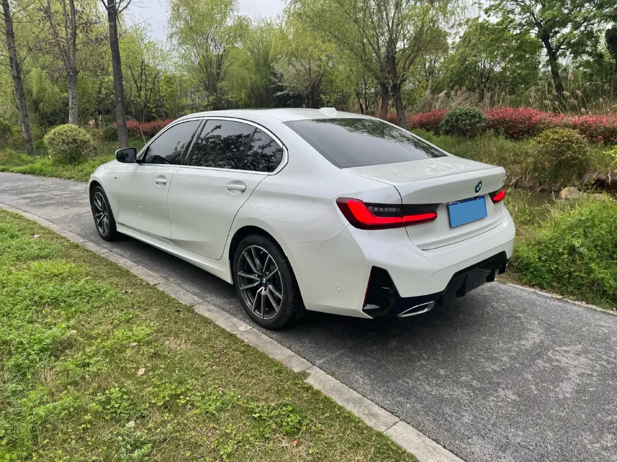 2024 BMW 3 Series 2.0T 184HP L4 8AT,autocango,china used car exporter,china ev exporter,chinese used car exporter,chinese used ev exporter