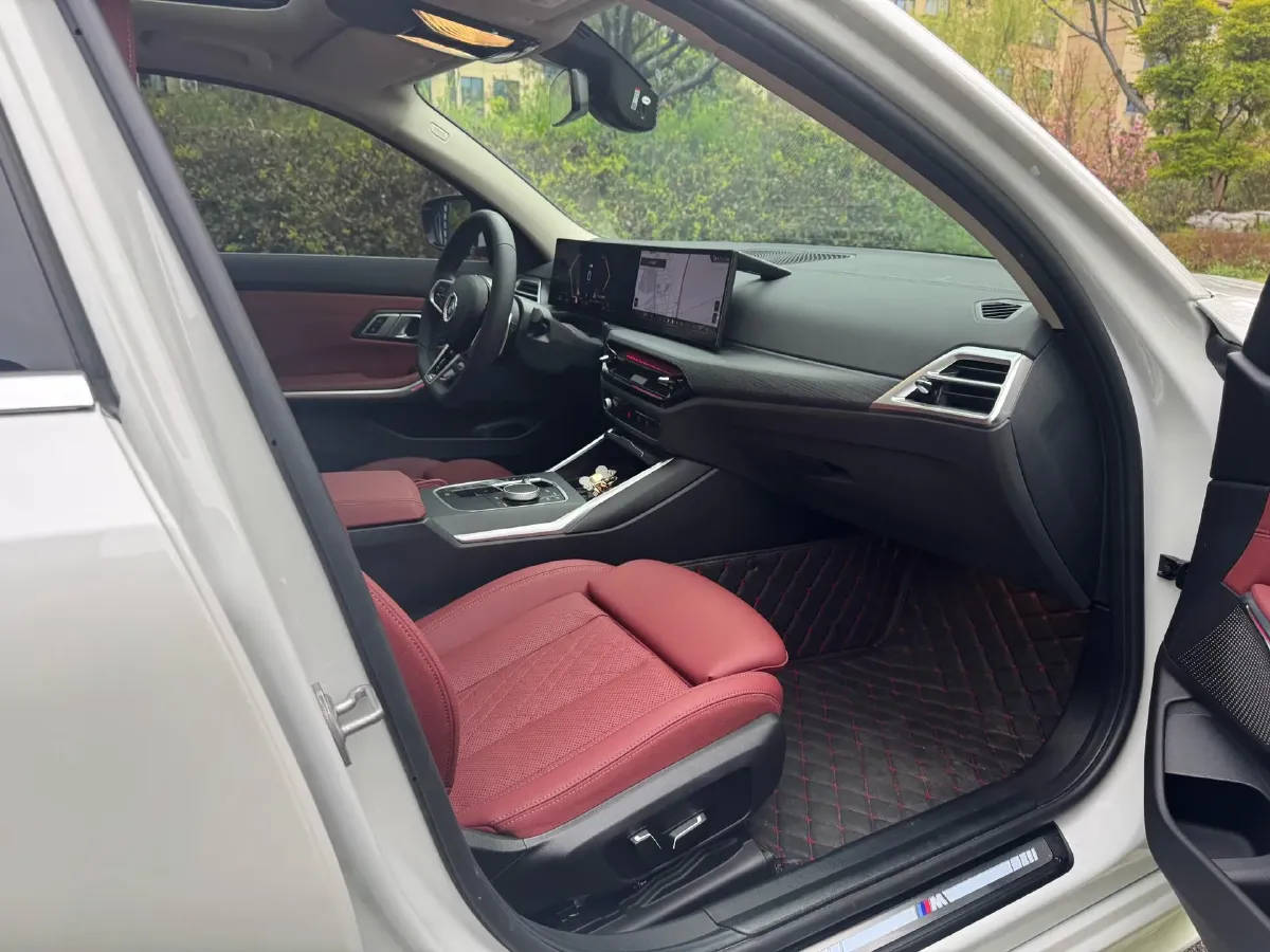 2024 BMW 3 Series 2.0T 184HP L4 8AT,autocango,china used car exporter,china ev exporter,chinese used car exporter,chinese used ev exporter