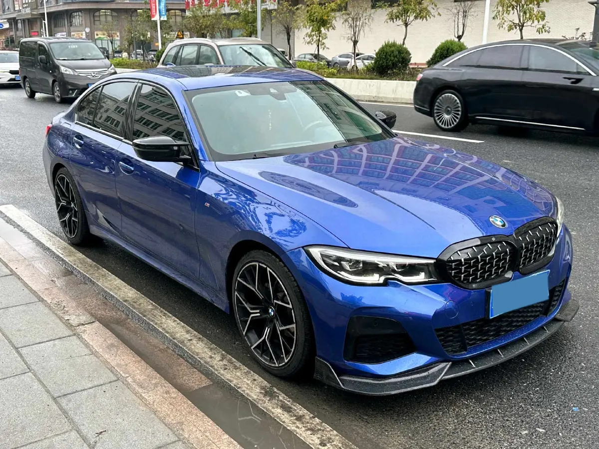 2021 BMW 3 Series 2.0T 184HP L4 8AT,autocango,china used car exporter,china ev exporter,chinese used car exporter,chinese used ev exporter