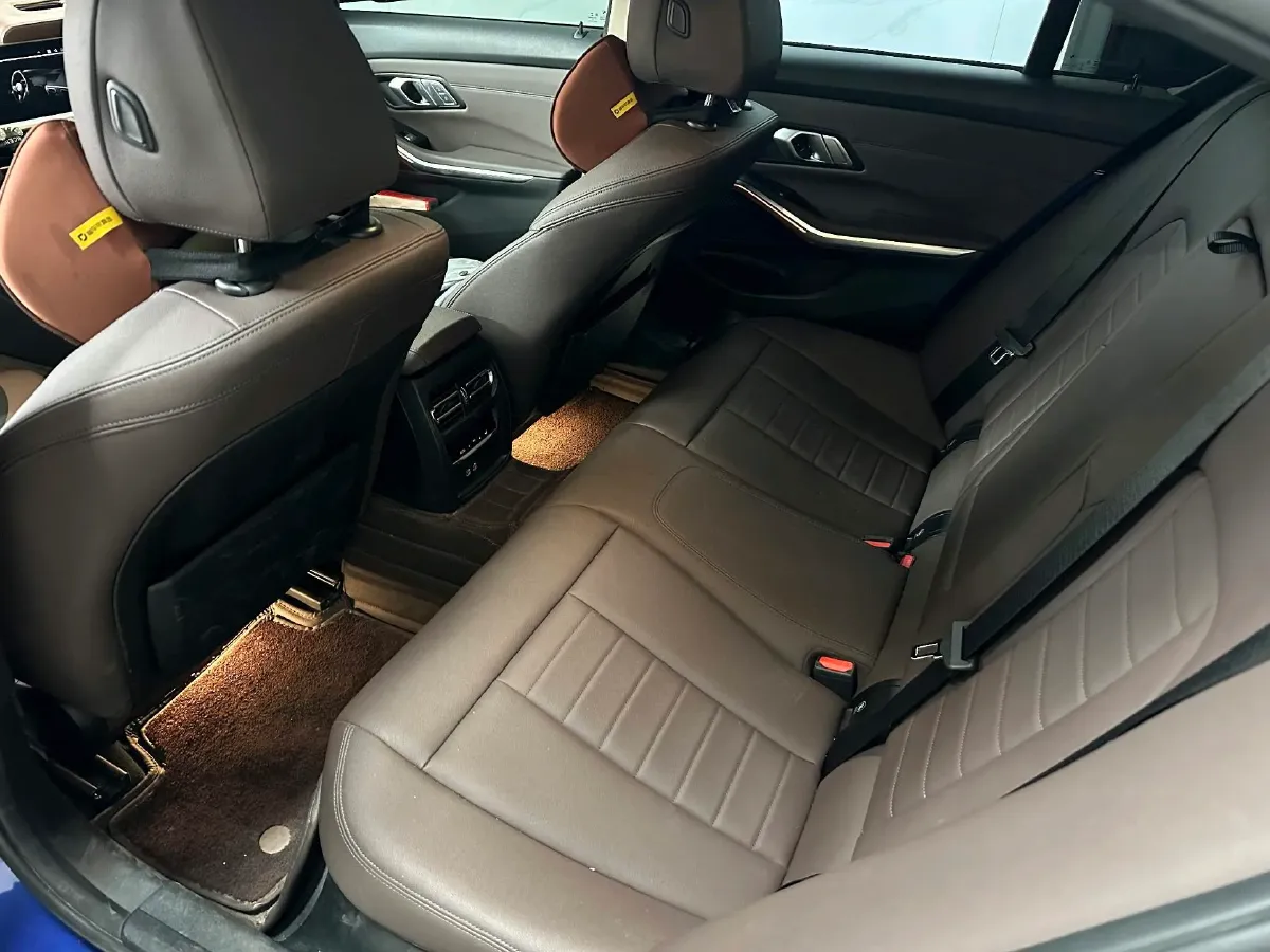 2021 BMW 3 Series 2.0T 184HP L4 8AT,autocango,china used car exporter,china ev exporter,chinese used car exporter,chinese used ev exporter