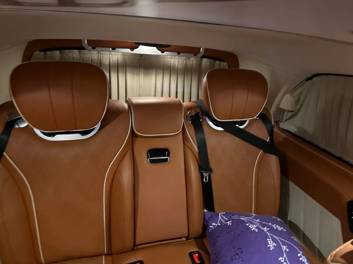 2021 Mercedes-Benz Vito 2.0T 211HP L4 9AT,autocango,china used car exporter,china ev exporter,chinese used car exporter,chinese used ev exporter