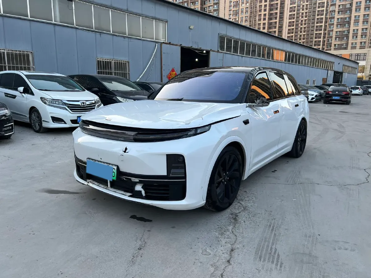 2023 Li L7 Range Extended 154HP REEV 40.9KWH,autocango,china used car exporter,china ev exporter,chinese used car exporter,chinese used ev exporter